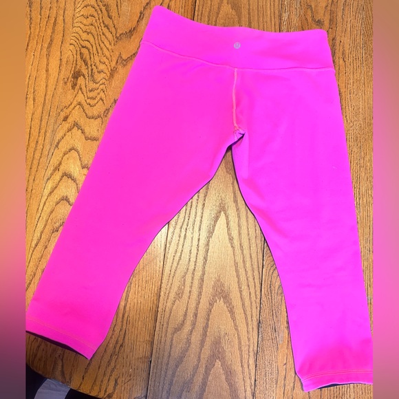 Lululemon crop legging 8 - Picture 1 of 6